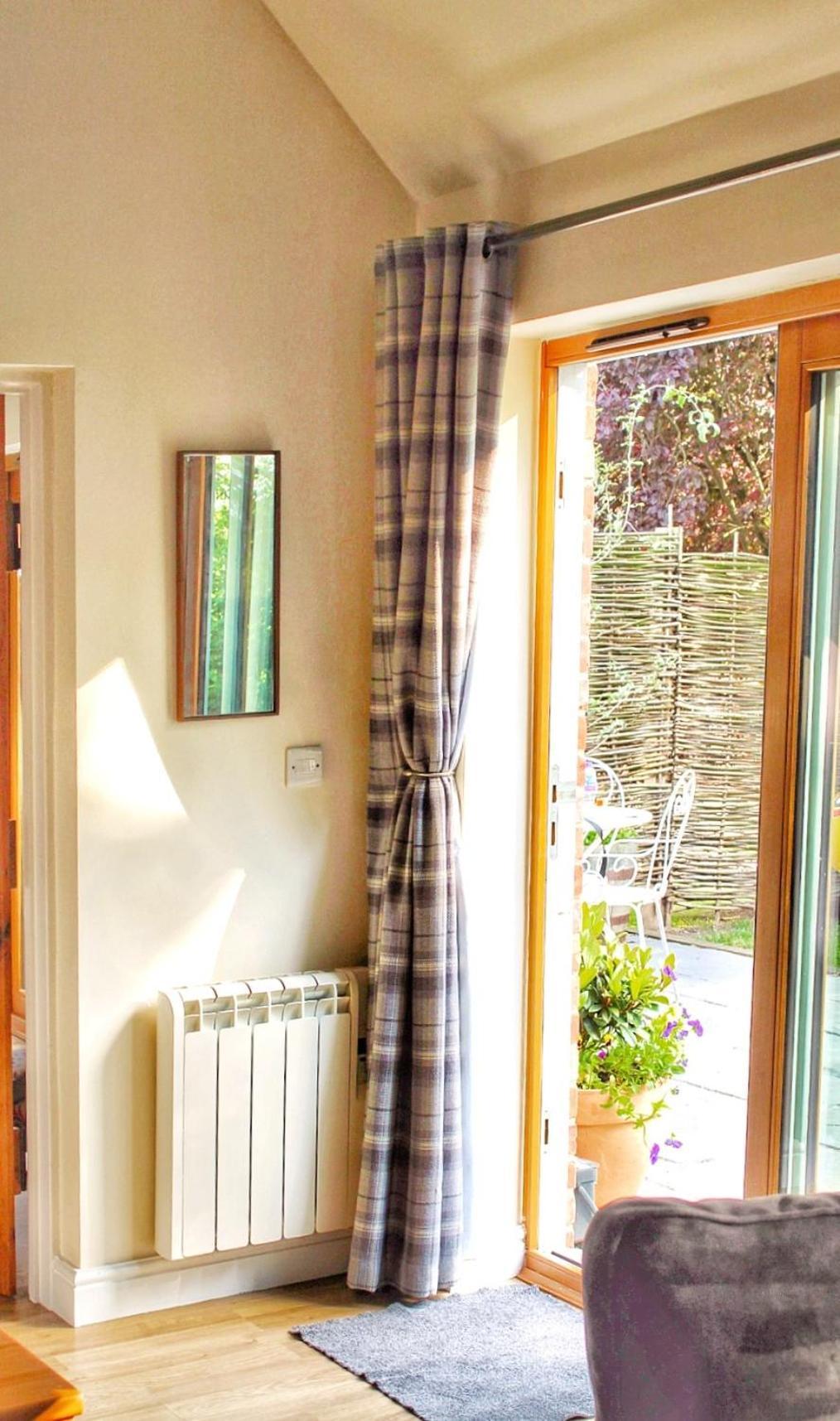 Cosy One Bed Barn Conversion Donington Park East Midlands Airport Derby Exteriör bild
